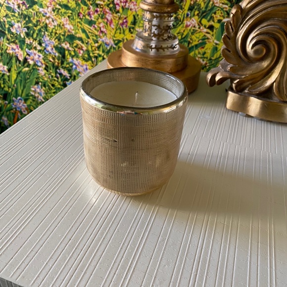 Pottery barn candle